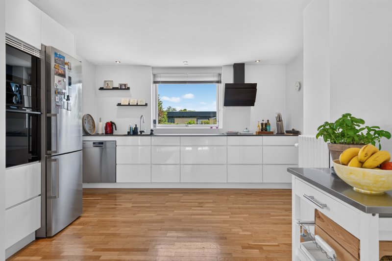 Property image number 8