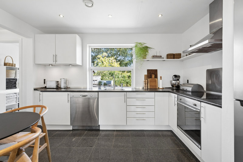 Property image number 2