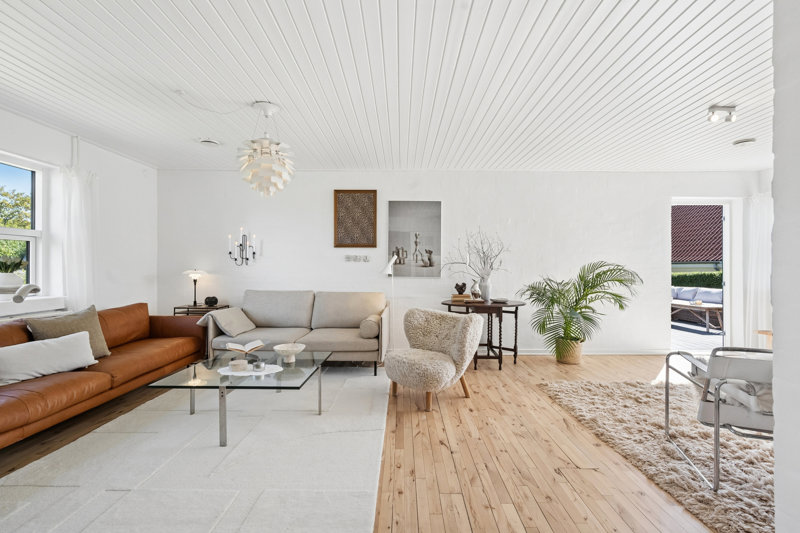 toggle-gallery-image