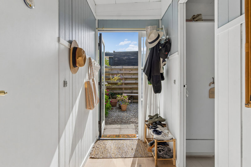 toggle-gallery-image