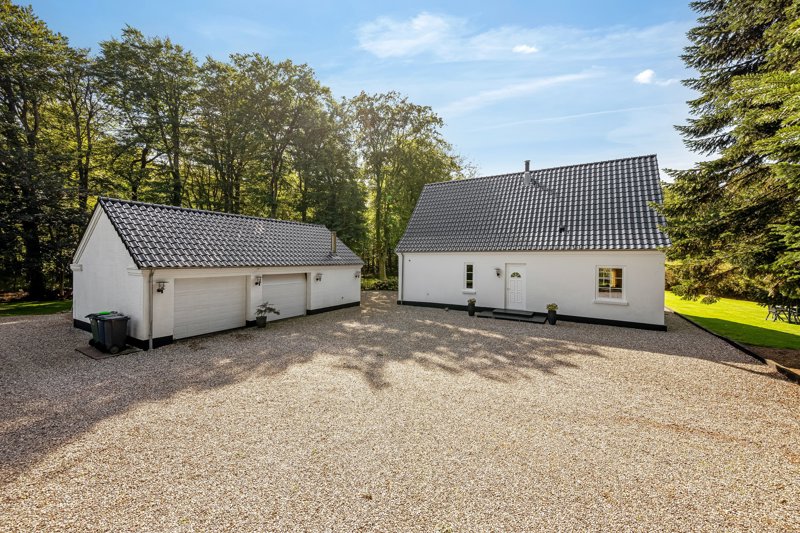 Property image number 2