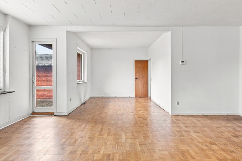 Property image number 9