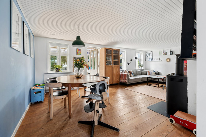 Property image number 8