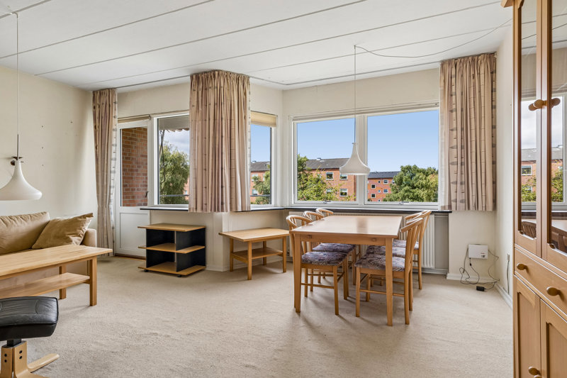 Property image number 2