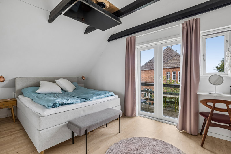 Property image number 8