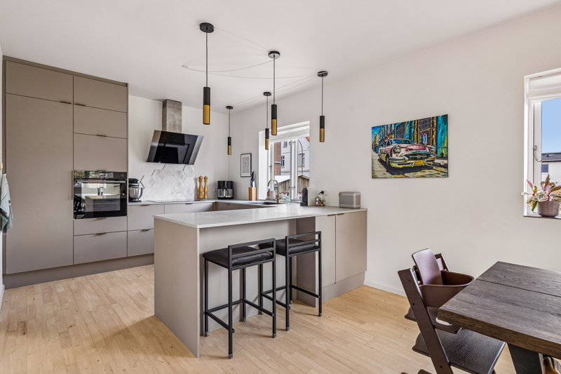 Property image number 2