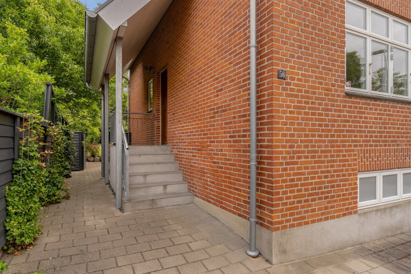 Property image number 3