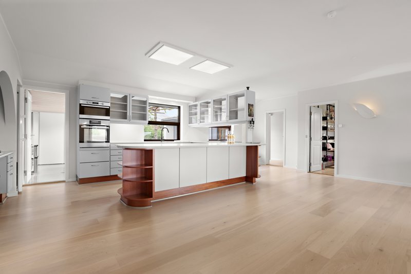 Property image number 2