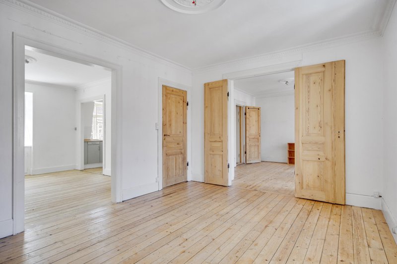 Property image number 2