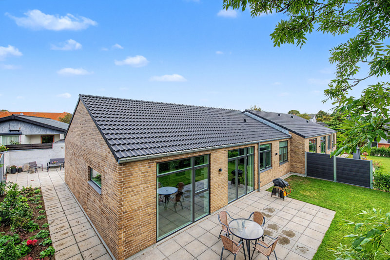 Property image number 1