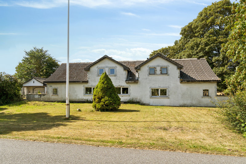 Property image number 2