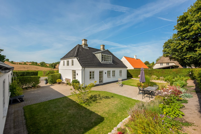 Property image number 2