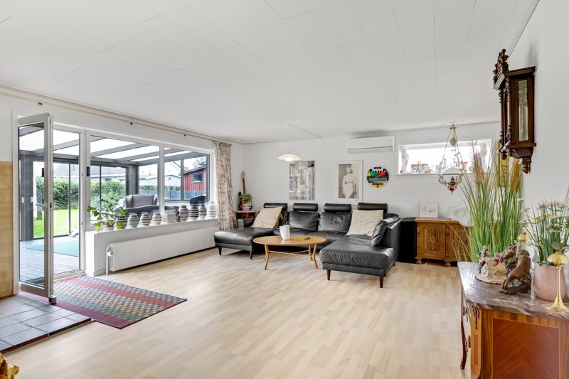 Property image number 8