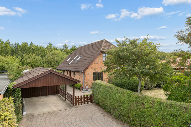 Property image number 2
