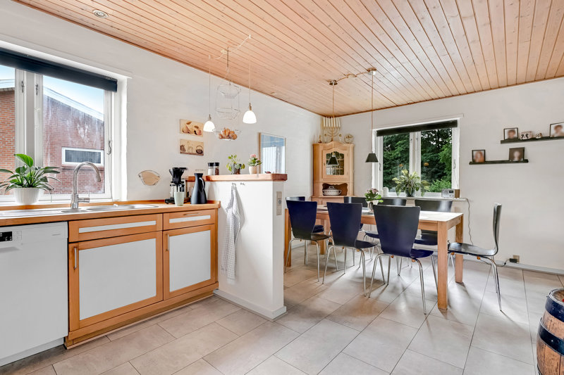 Property image number 8