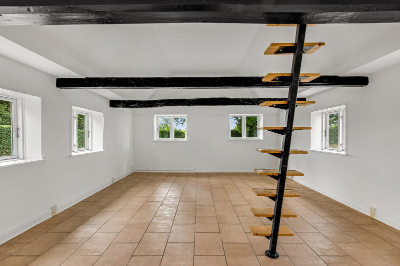 Property image number 8