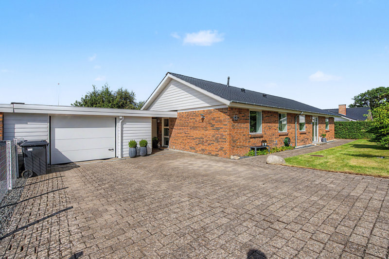 Property image number 1