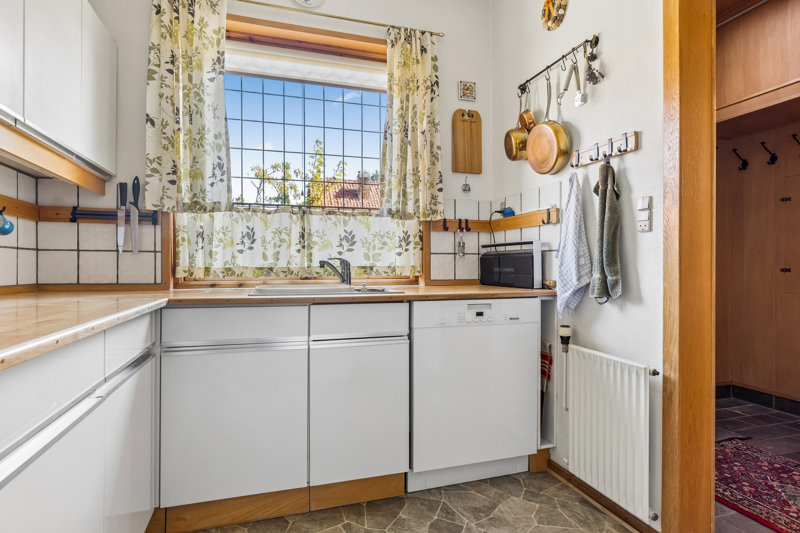 Property image number 8