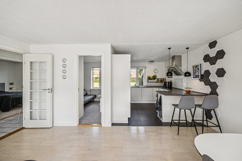 Property image number 3