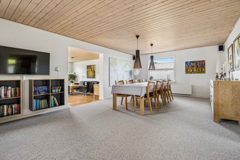 Property image number 8