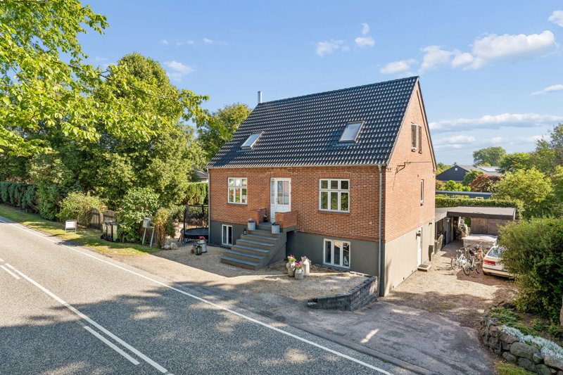 Property image number 2