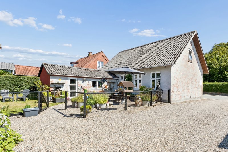 Property image number 2