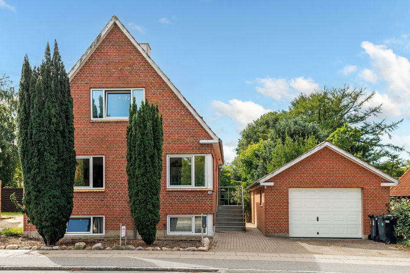 Property image number 2