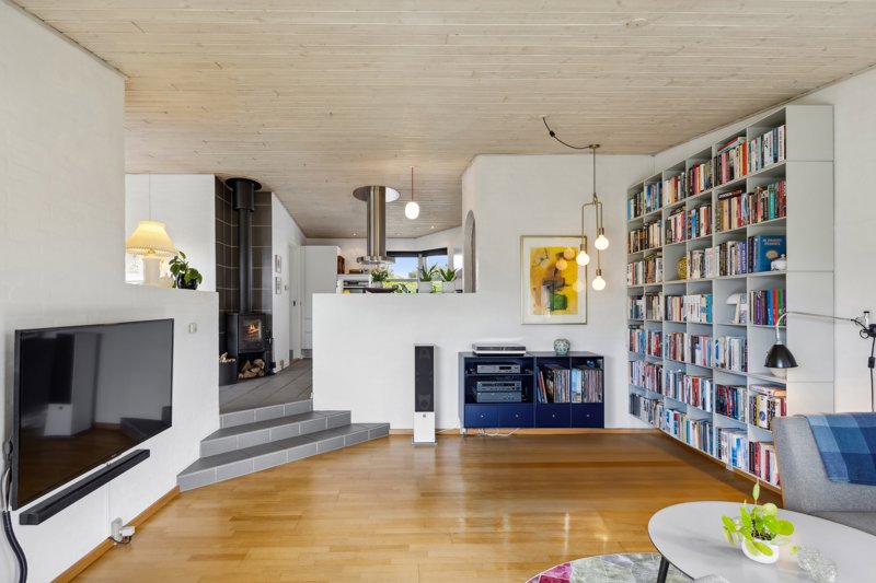 Property image number 9