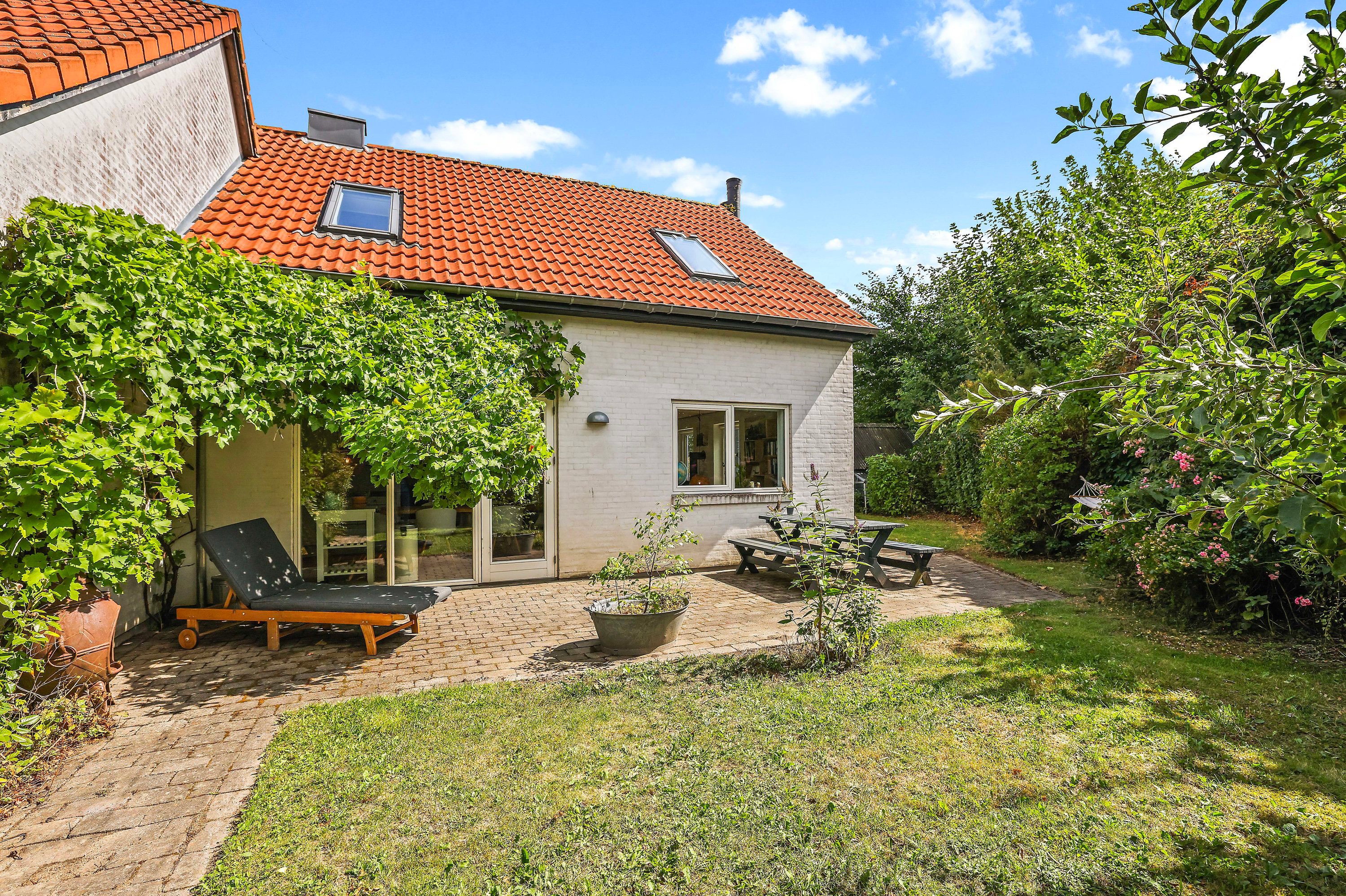Rækkehus på Mælkevejen 15 8541 Skødstrup.