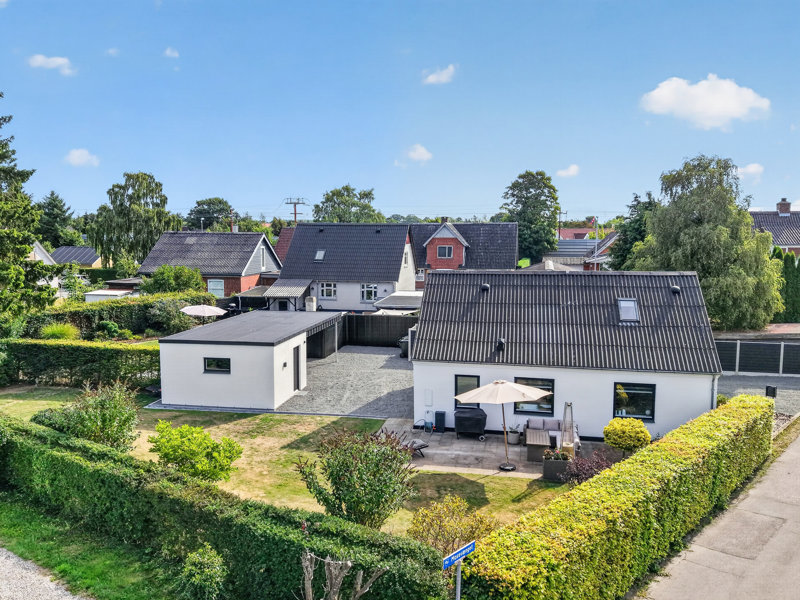 Property image number 2