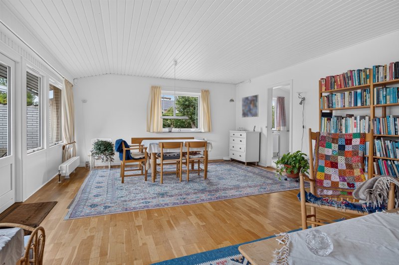Property image number 3