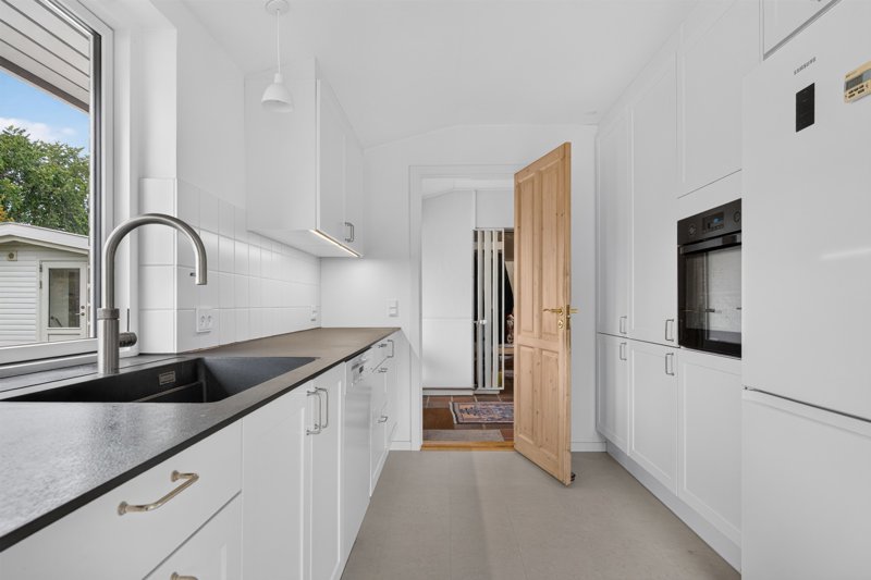 Property image number 8