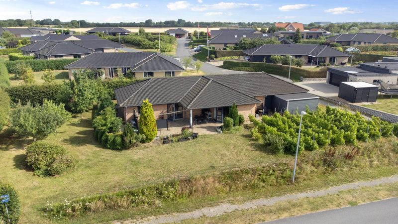 Property image number 2