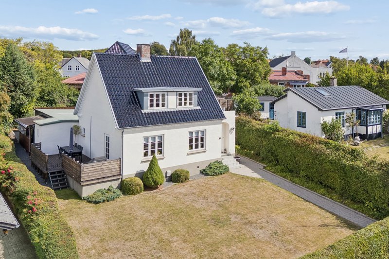Property image number 2