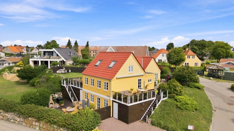 Property image number 1