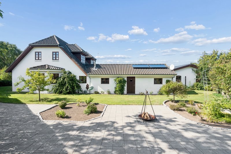 Property image number 2