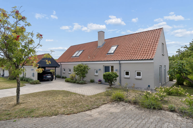 Property image number 2