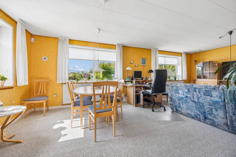 Property image number 8