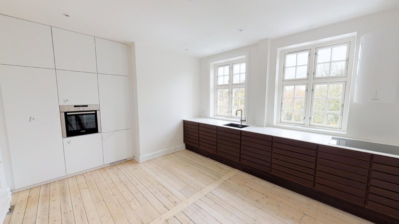 Property image number 2