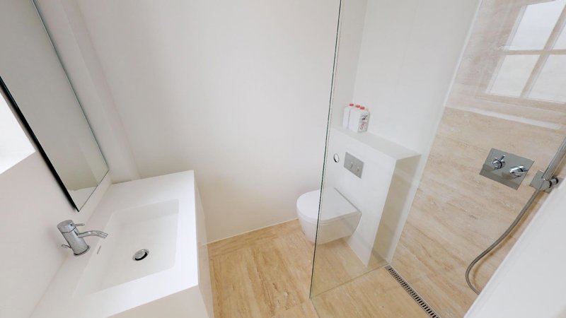 Property image number 9