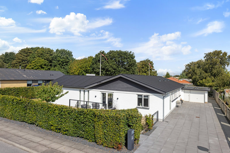 Property image number 2