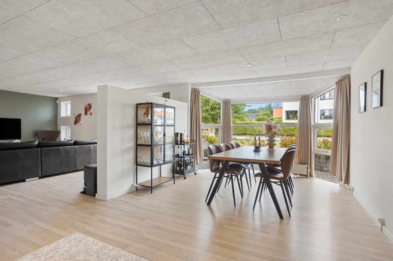 Property image number 6