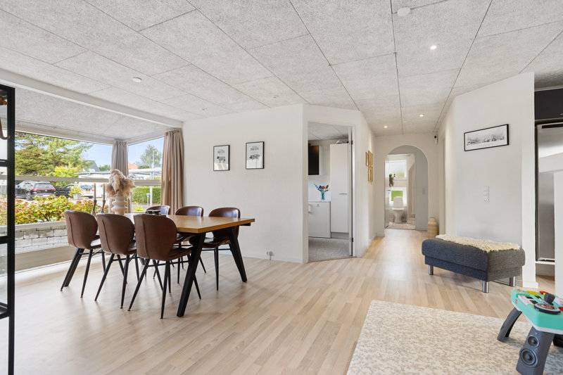 Property image number 8