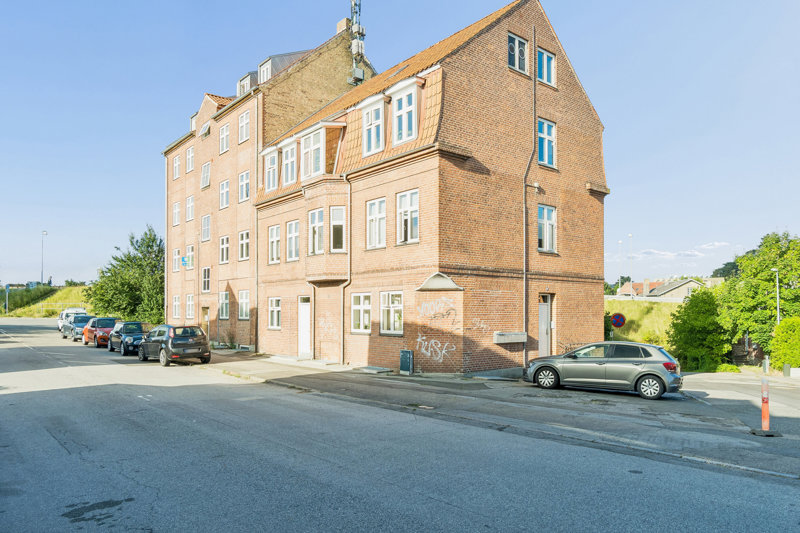 Property image number 1