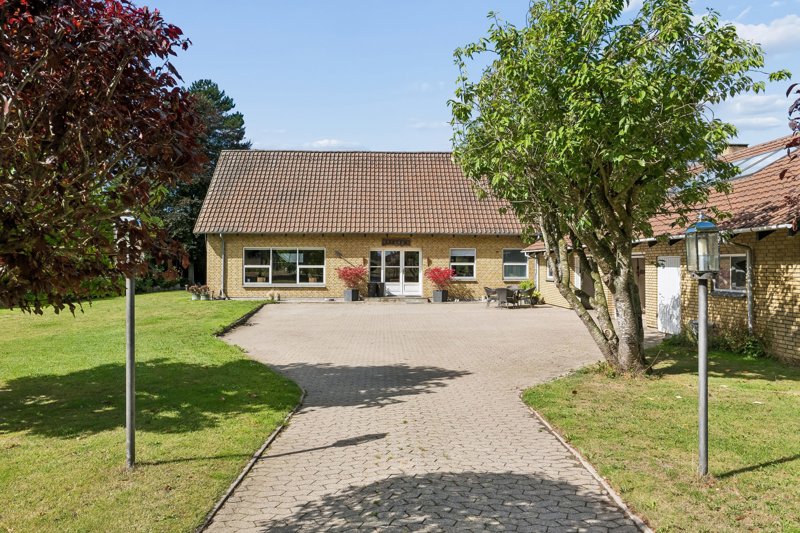 Property image number 2