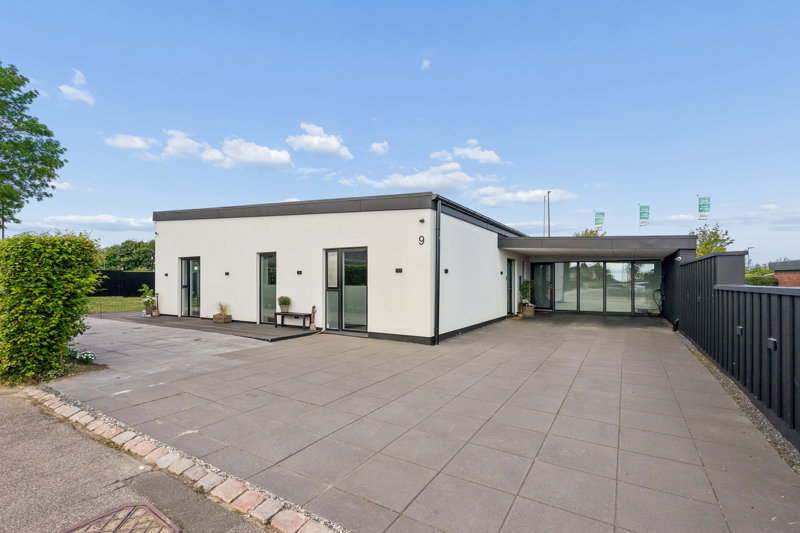 Property image number 2