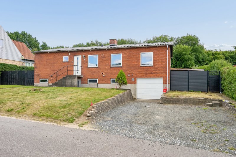 Property image number 1