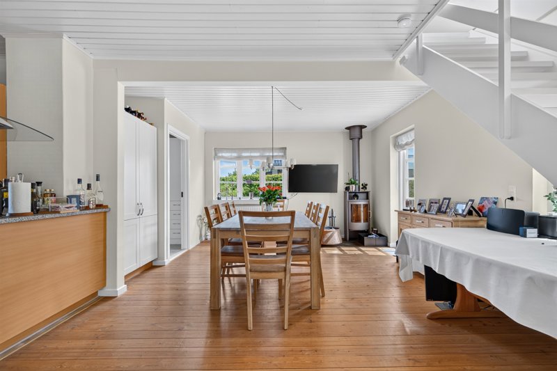 Property image number 8