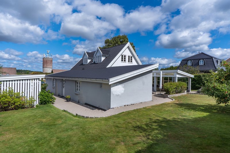 Property image number 3