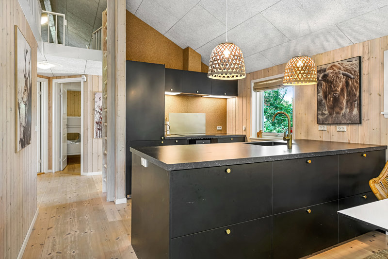 Property image number 8